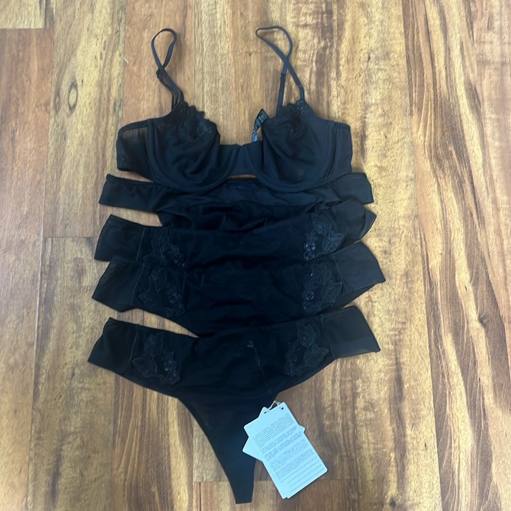 La Perla Maison black mesh lace lingerie set balconette bra 36b tangas and brief